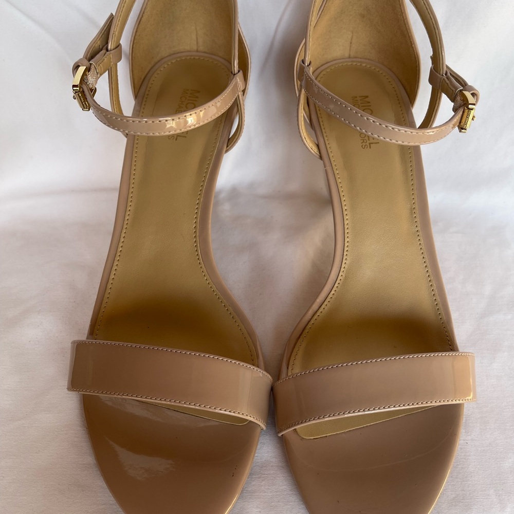 Michael Kors Light Blush Women's Sandals